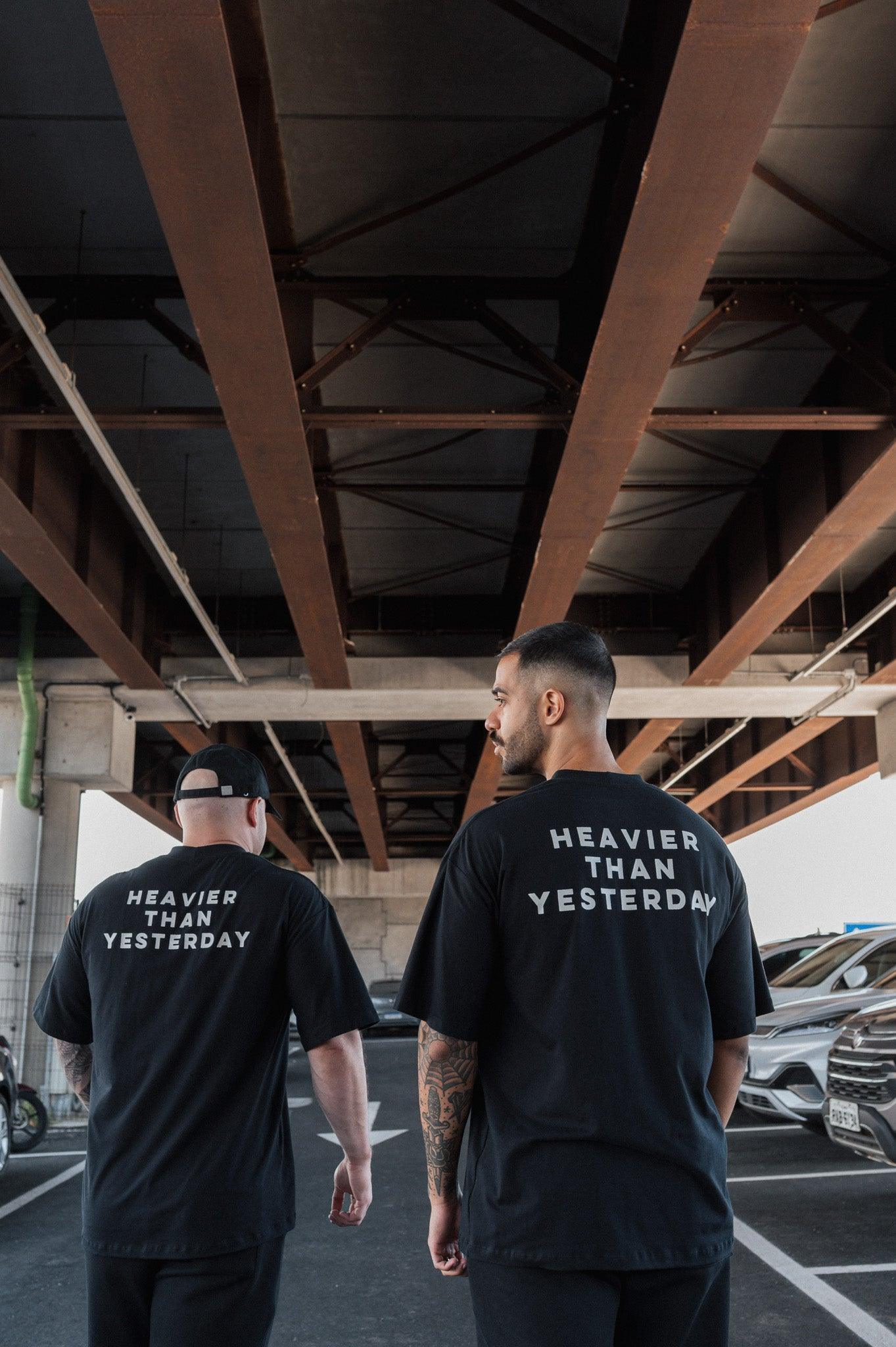 Camiseta Oversized de Algodão com Elastano Heavier than Yesterday Preta