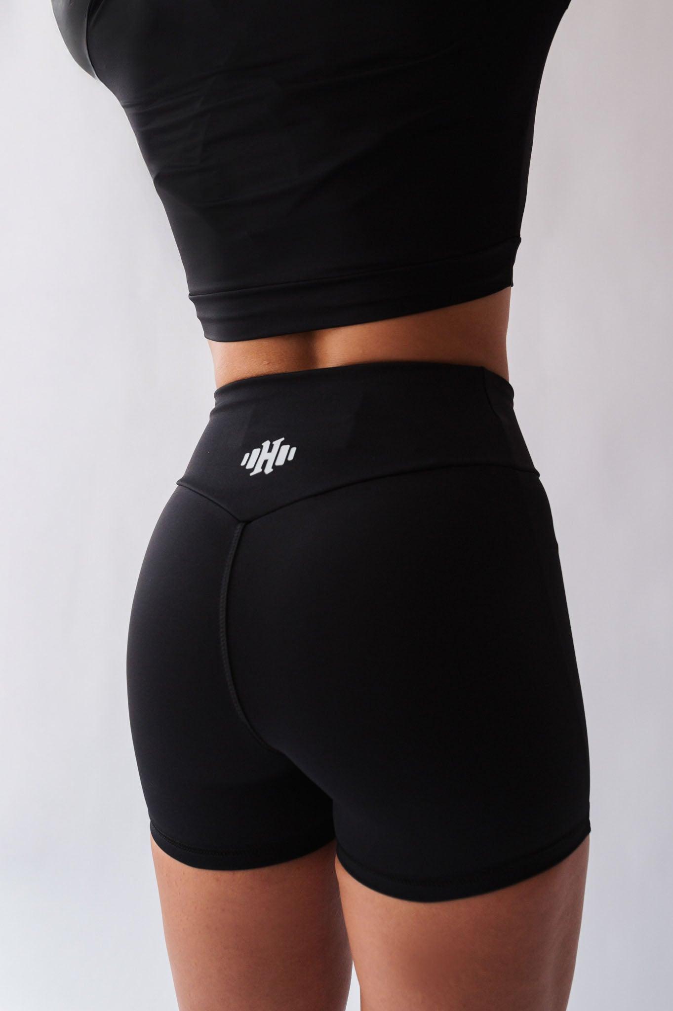 Short com Cós Cruzado de Poliamida Preto